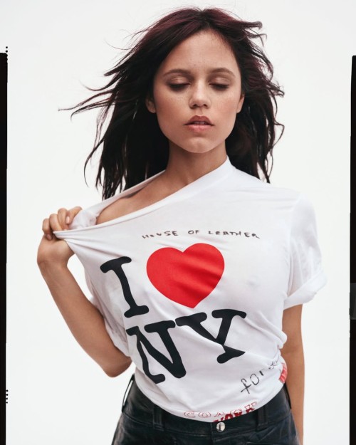 NEW--Jenna-Ortega-photoshoot-for-vmagazine---jennaortega-vmagazine-.-follow-jennaortegamoments-and-join-my-channel-for-more-updates-like-this------jennaortega-jennaortegaedit-j-329ff2b78f44431ae.jpg