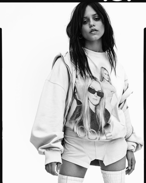 NEW--Jenna-Ortega-photoshoot-for-vmagazine---jennaortega-vmagazine-.-follow-jennaortegamoments-and-join-my-channel-for-more-updates-like-this------jennaortega-jennaortegaedit-j-9317b317ec5010352.jpg