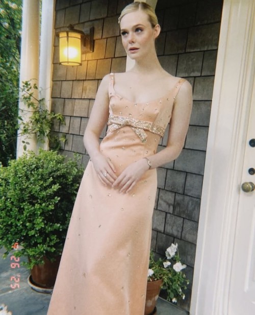 NEW-Elle-for-the-AFI-Life-Achievement-Award-Ceremony-Honoring-Francis-Ford-Coppola-on-April-26-2025-in-Hollywood-CaliforniaElleFanning-ElleFanning-367f5920f9affca2c.jpg