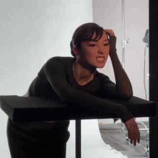 Natasha-Liu-Bordizzo-R0558504925044f26960