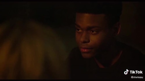 Olivia-Holt-R031.mp4