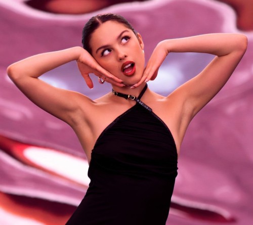 Olivia-Rodrigo-R067.jpg