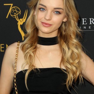 Olivia-Rose-Keegan-R006