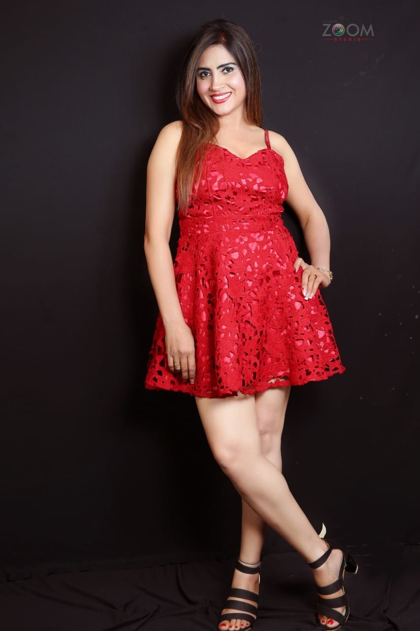 Pooja-singh-rajpoot-model.jpg