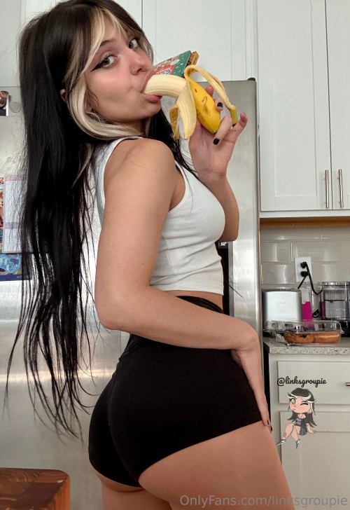 QnS3cxOqky695c027570452605137d03672c2f0943.jpg