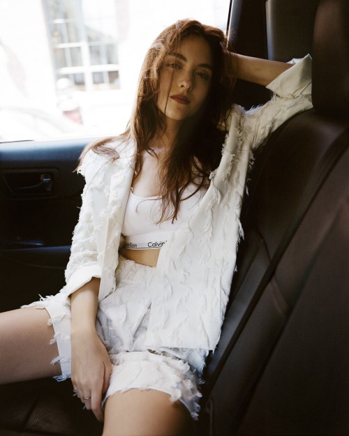 Quinn-Shephard-R029b5ff412c480c39d8.jpg