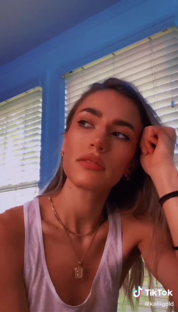 RLwBCORVqoYfae8709e54e9a1f6.mp4