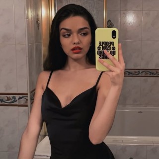 Rachel-Zegler-R01612d954135c0eacf2