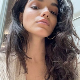 Rachel-Zegler-R026379a4e350295e3e3