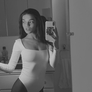 Rachel-Zegler-R14994a5b1c117198d0a