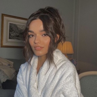 Rachel-Zegler-R21979027d007692c1e6