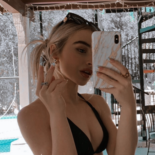 Sabrina Carpenter R037
