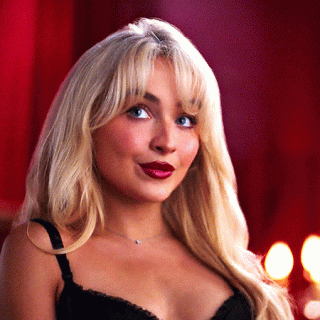 Sabrina-Carpenter-R157