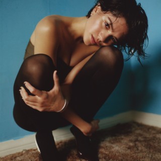 Sasha-Calle-R0195bf511c66e95edf9