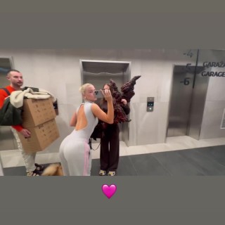 SaveClip.App_AQNRq3Kz6e1QYKI5baeyGthEm-1ywenOBzymP7nSO49_gyVtEVc5vY8a2RtrUpT0zi081sSbMXrVEoGOvu9T4CFP