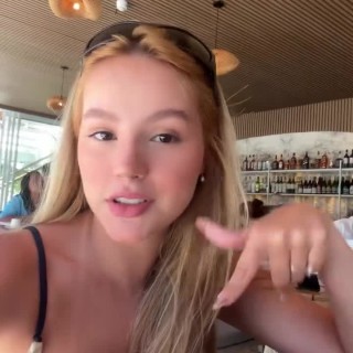 SaveClip.App_AQOR5nzEwM_a3eVtnxQztC02-1J6Q9N3MIC_QgWOxYljFeZFEfq8M-8a5CKa-1BqV9YgF663YhJI8ee6bgcXR2ONMjCVhkwvq0a41wQ