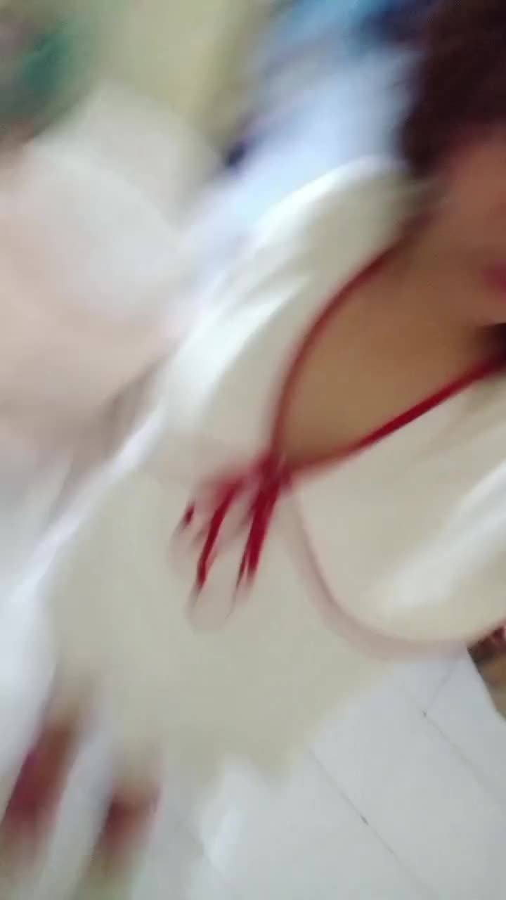 SaveClip.App_AQP19xhJfpGGXZVu2ibDXUG_LeJ_NItxoPmRfLYoZxfz5nxJduMZgD_i2eUJCedia4emPCX6wxZbD5THiqBhX52PaMjLSMnBpD-6_9o.mp4