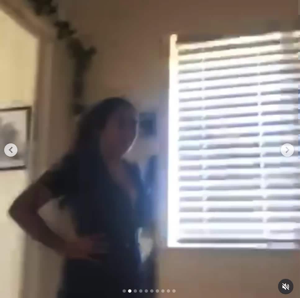 ScreenRecording_10-19-2025-10-27-50_1.mov