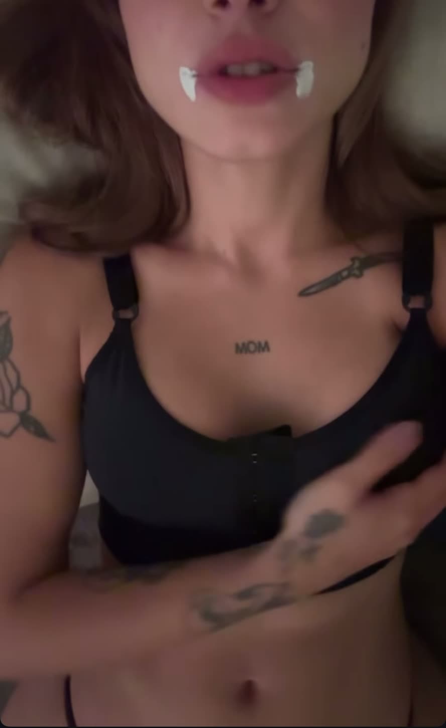 ScreenRecording_11-08-2025-20-42-34_1.mov