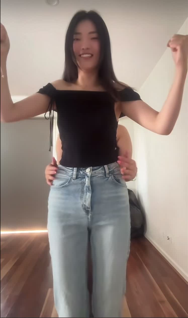 ScreenRecording_11-22-2025-08-59-49_1.mov