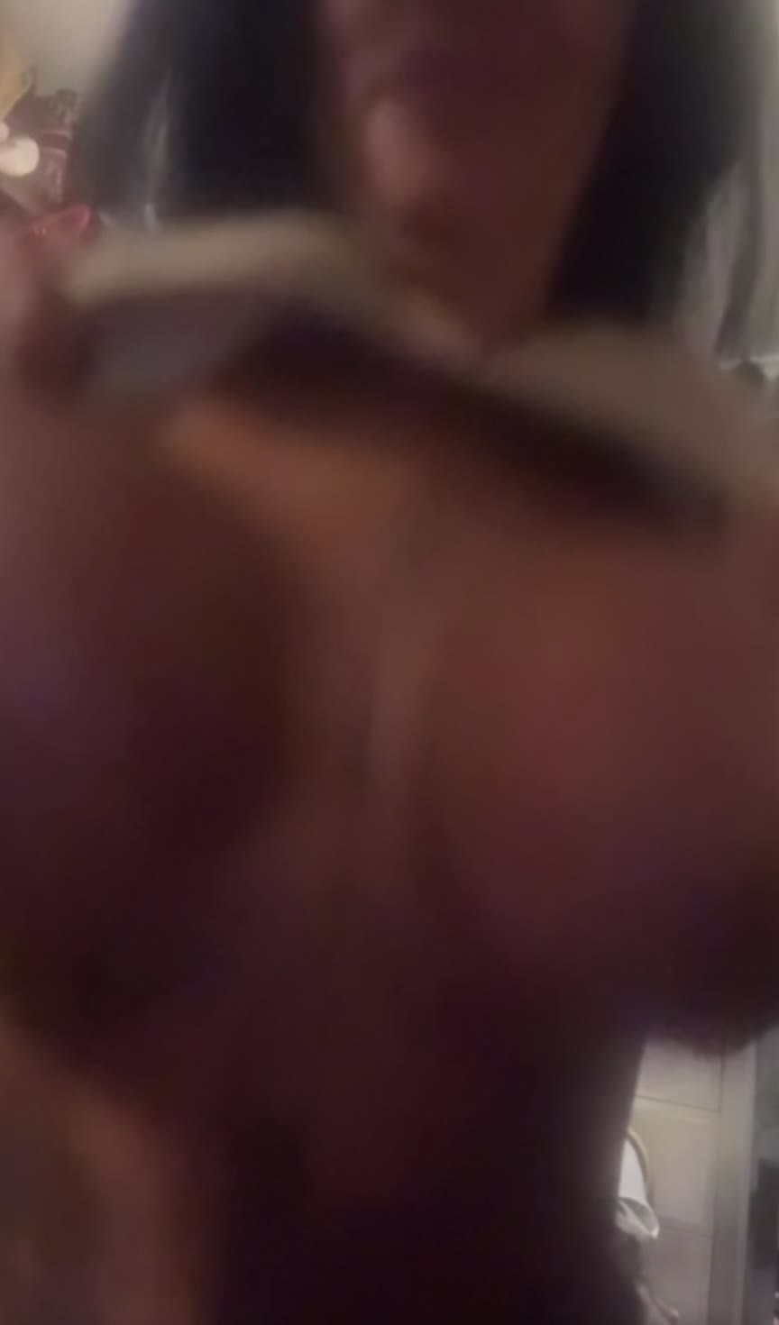 ScreenRecording_12-12-2025-19-10-42_1.mov