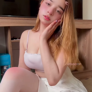 Screenshot-2025-01-02-at-04-17-22-Sarah-Sophia-Curvy-Girl-Curvy-Fashion-Model-Biography---YouTube9226a80cd35bbd27