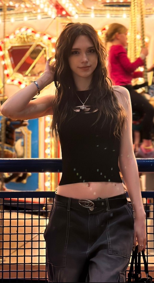 BreesKnees / BunnyGirlBree