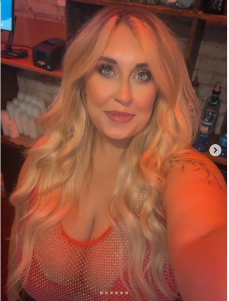 Screenshot_20-8-2025_212941_www.instagram.com7c56af5bf8eddbc2.jpeg