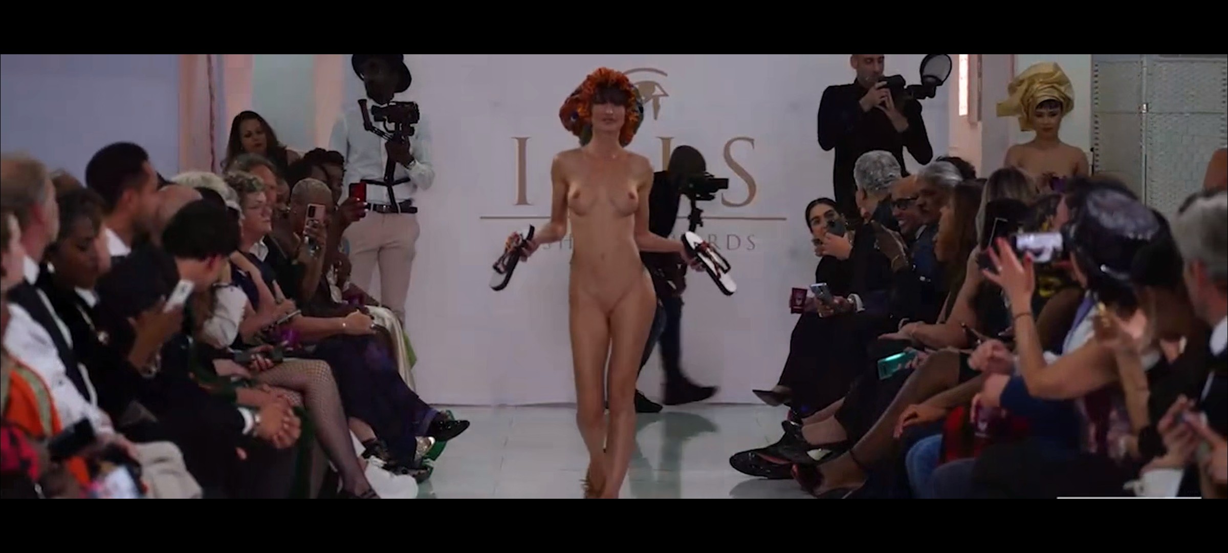 Screenshot_2025-12-26-11-45-19-985_com.playit.videoplayer.jpg