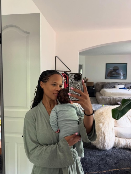 Serayah-R01644ff29d993f8cc7f.jpg