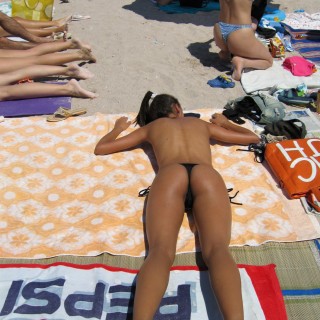 Sexy_Bodies-53ff52a436e24e5647