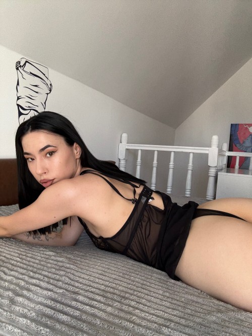 Shadow-Kitsune-secrets_mary-OnlyFans---2025-07-196e09485c82fc4e7d.jpg