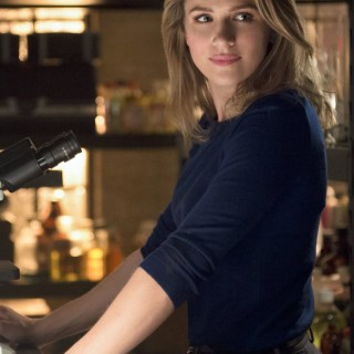 Shantel-VanSanten-R00155023da884fc8854