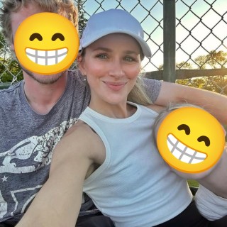 Shantel-VanSanten-R005374b7ad7e31734ac