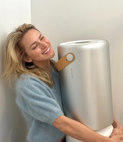 Shantel-VanSanten-R0087269025b2247d919.jpg
