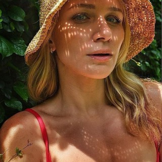 Shantel-VanSanten-R02311922bac9ed6fa42