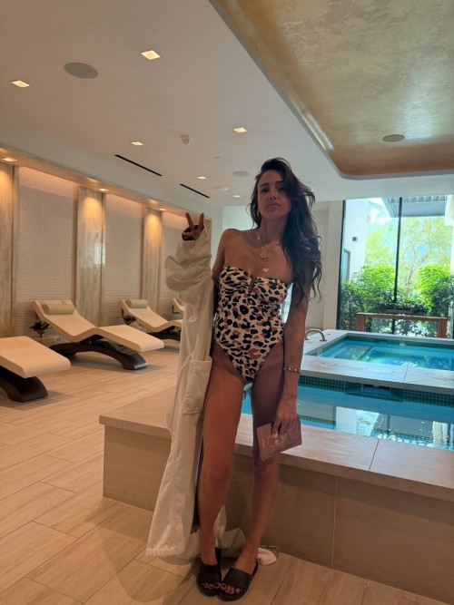 SnapInsta.to_502711136_18518449516063258_1728716781023074100_n3e5792cc2e1dffa7.jpg