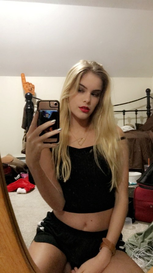 Snapchat-74722782b85771a9c086223.jpg