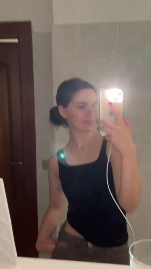 Snaptik.app 7251959133119810821 (1)