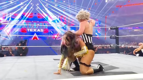 Spanking-at-All-In-Texas---Toni-Storm-and-Mercedes-Moned3893390d7ed05ab.mp4