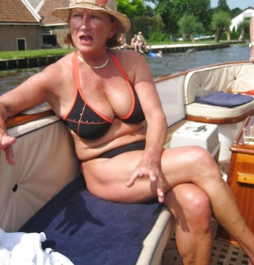 Swimsuit-mom-104.jpg