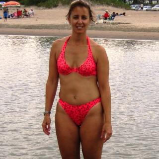 Swimsuit-mom-113