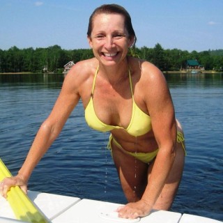 Swimsuit-mom-2
