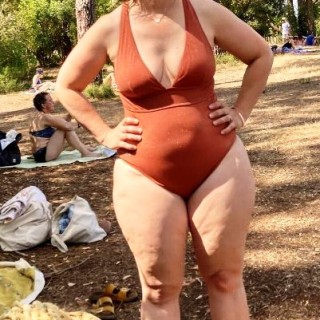 Swimsuit-mom-24