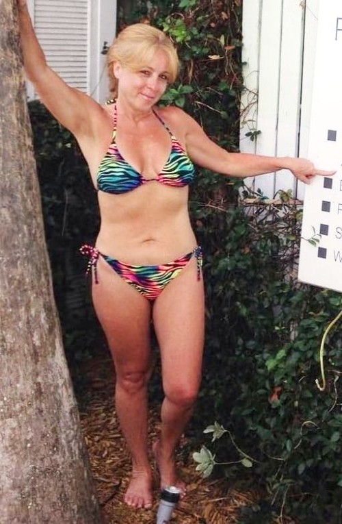 Swimsuit-mom-74.jpg