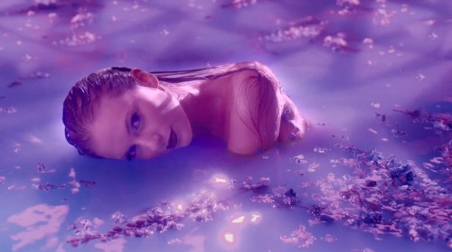 Taylor-Swift-R02803f8efeb81a955e1.jpeg