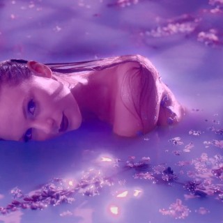 Taylor-Swift-R02803f8efeb81a955e1