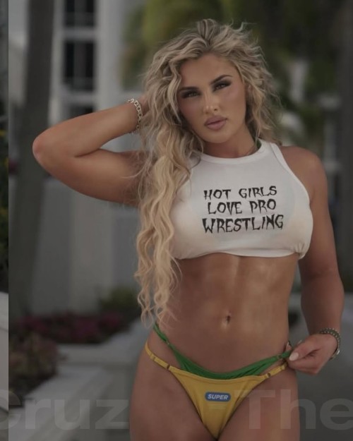 The-Definition-of-a-Hot-Girl--Tiffany-Stratton--the-Rise-of-Women-Who-Love-WrestlingHot-girls-arent-just-about-glamtheyre-body-slamming-stereotypes-too.-From-the-pink-gear-to-the-powerb88f7340ab335bf9.jpg