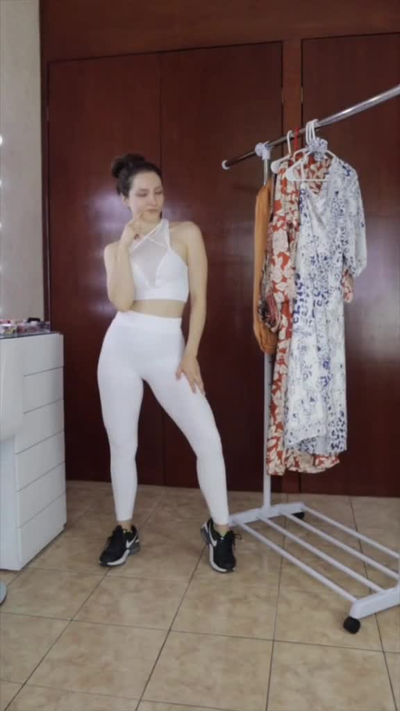 TikTok---Make-Your-Day_54af5303a5b8b4161.mp4