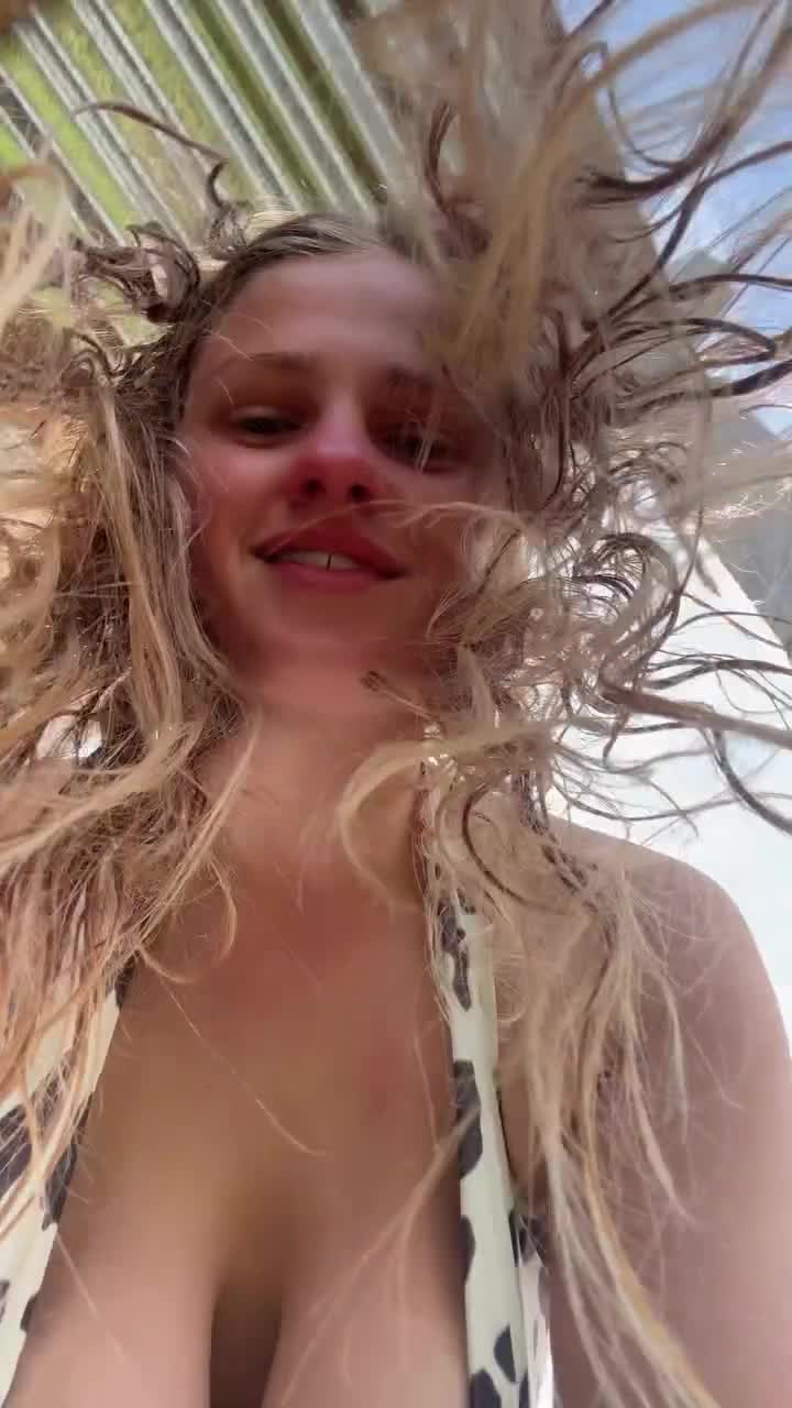 UD_shikayla_w_3728533934738483611_76229316914_13_01_2026.mp4